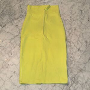 NWT BEBE NEON SKIRT XXS